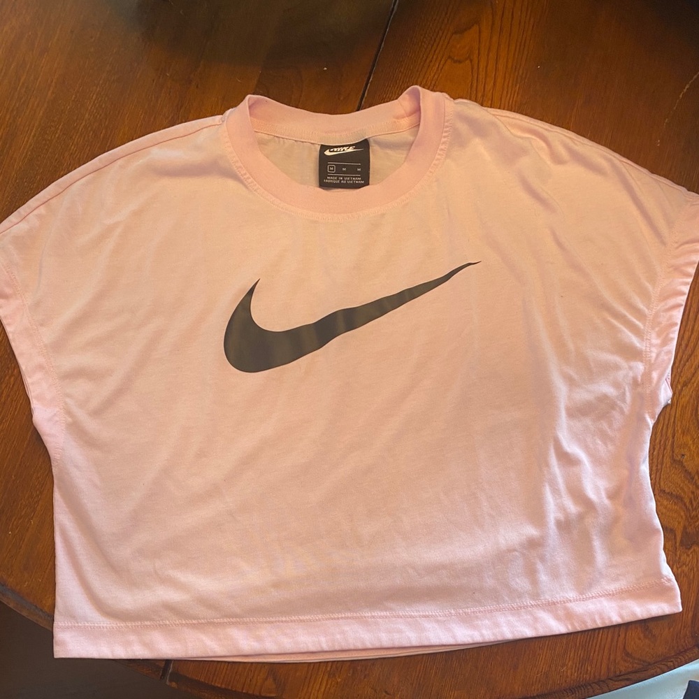 Nike pink crop top size medium